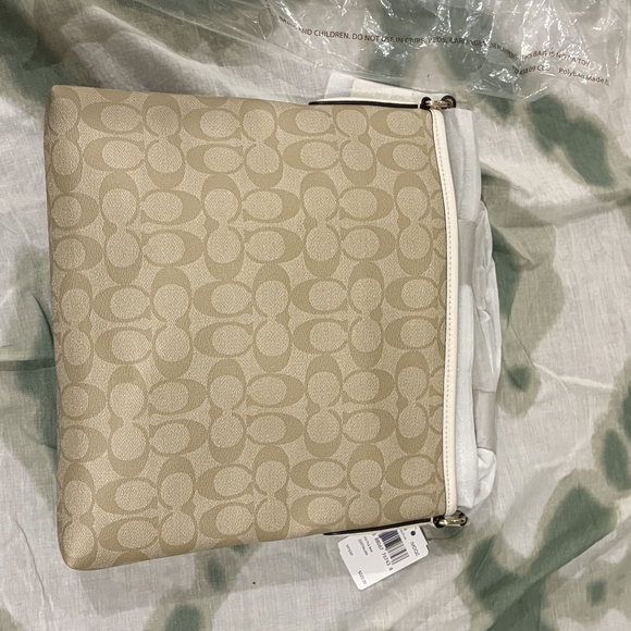 Coach Signature File Bag - Picture 3 of 7